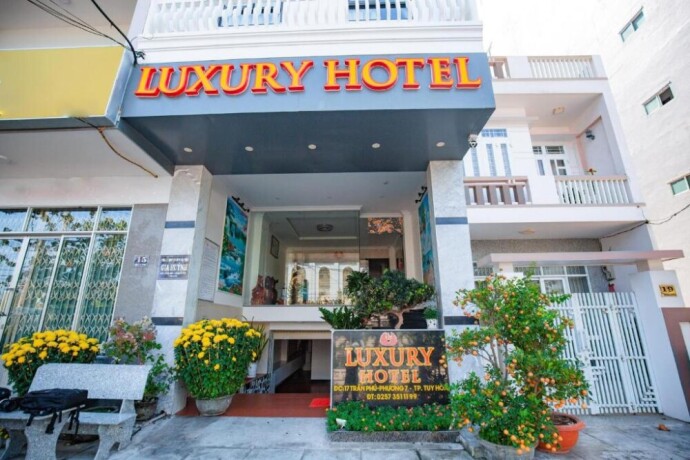 luxury-hotel-phu-yen-big-0