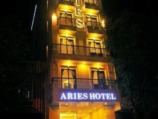 khach-san-aries-hotel