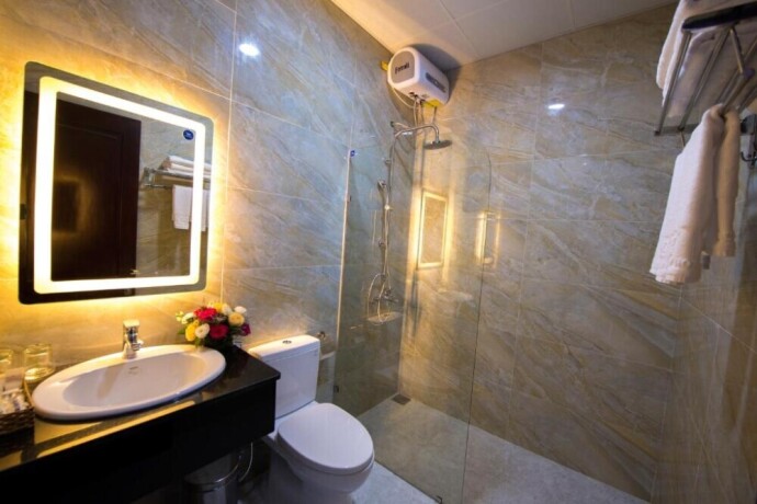 dac-tin-luxury-hotel-big-4